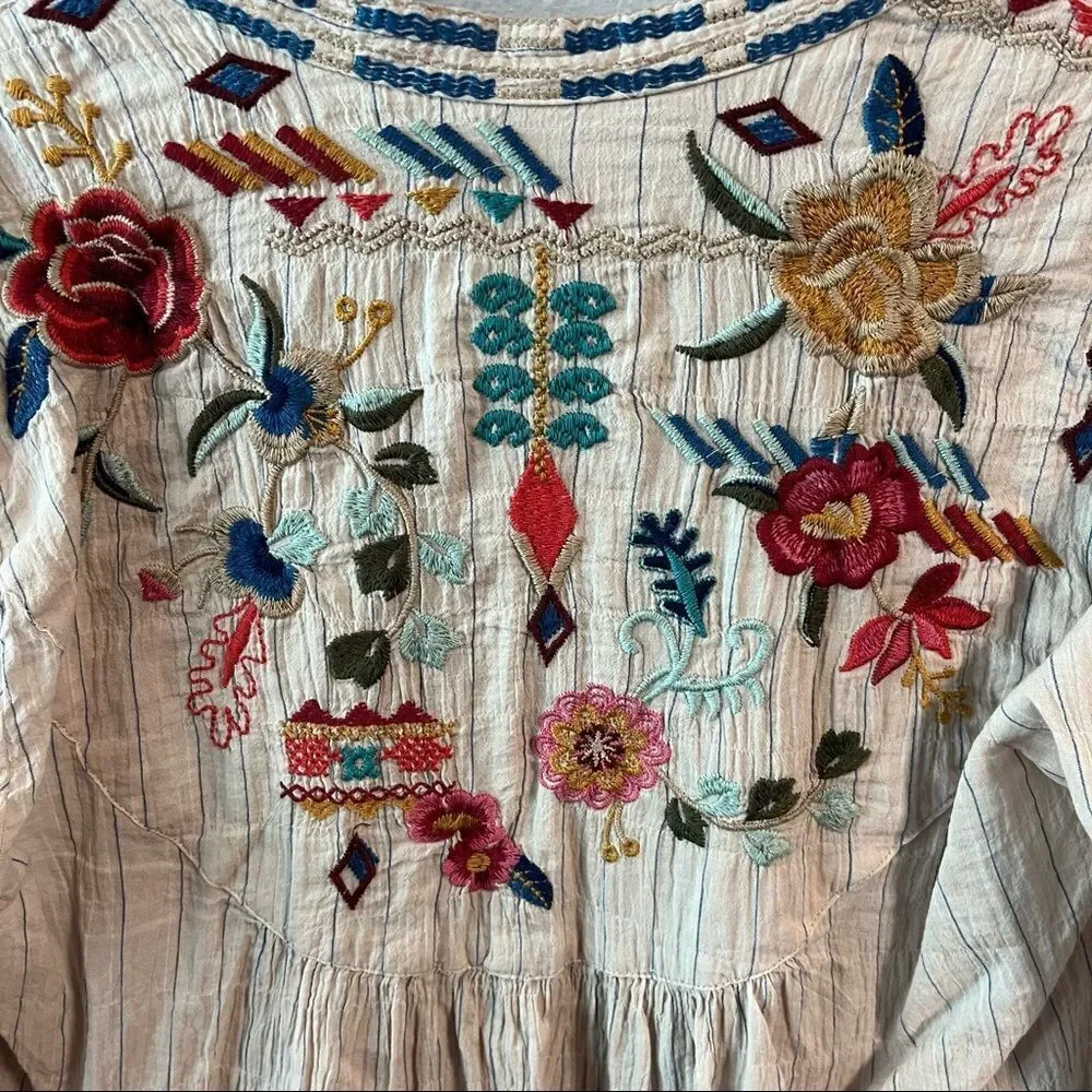 Johnny Was Cotton Eilona Embroidered Blouse - Picture 7 of 10